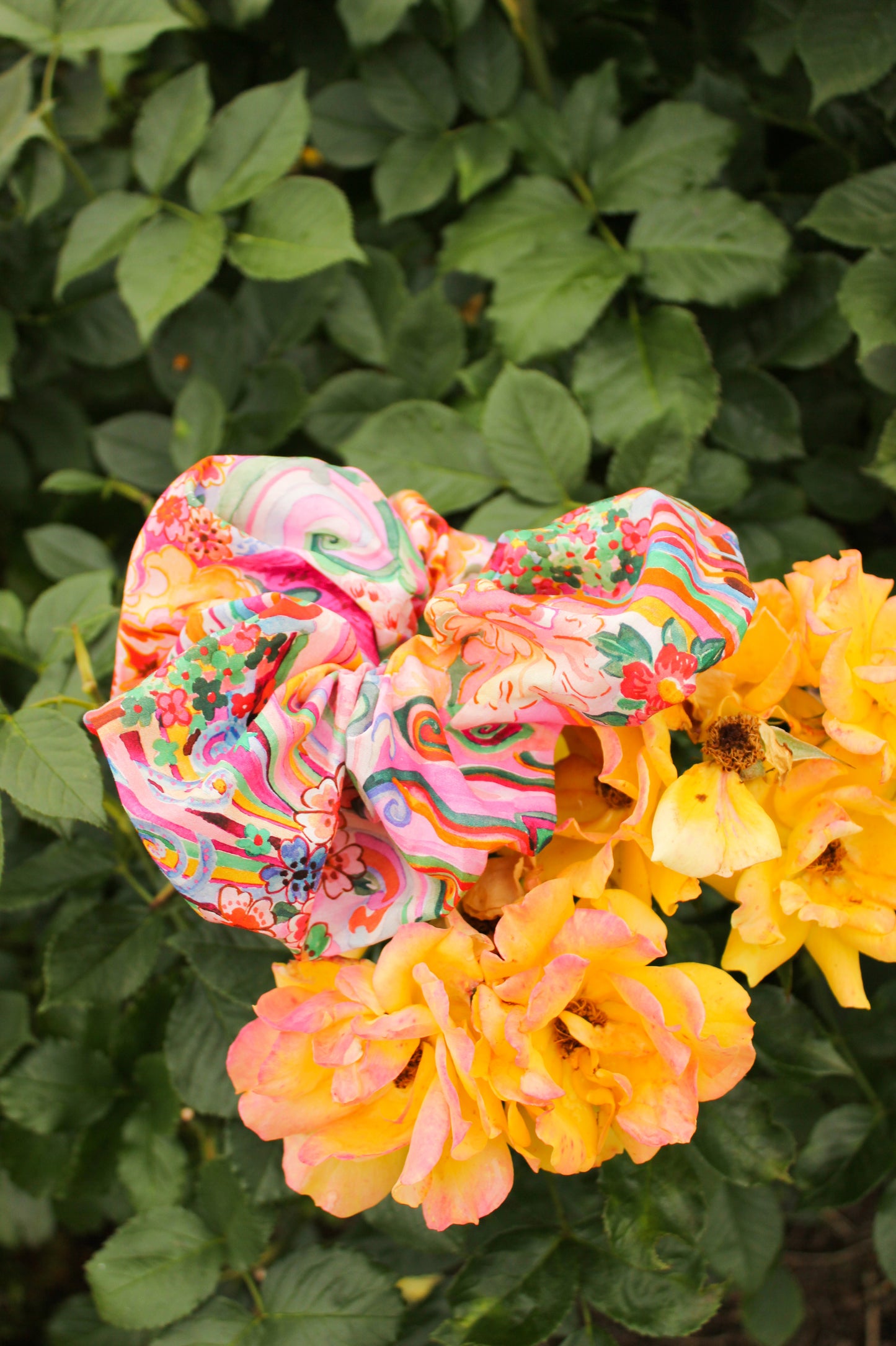 Meringue Scrunchie - Childhood Dream